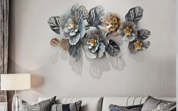 large metal wall decor for Indian home